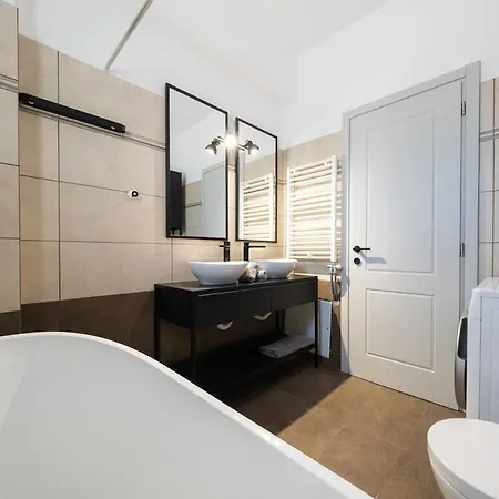 Sweet View Apartment *